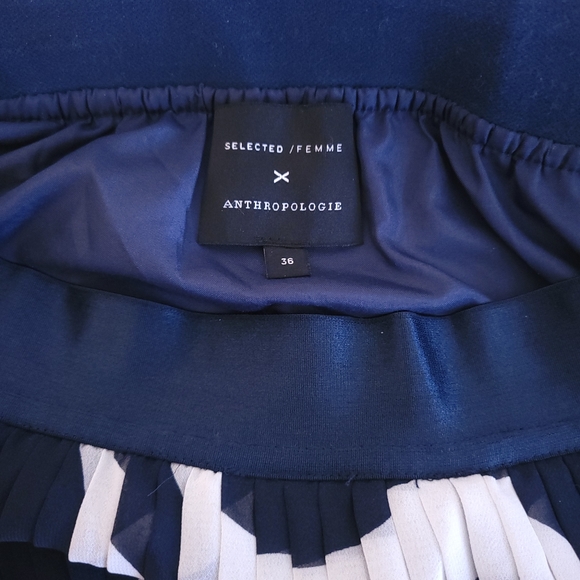 Anthropologie Selected Femme Abstract Pleated Midi Skirt - Picture 4 of 4